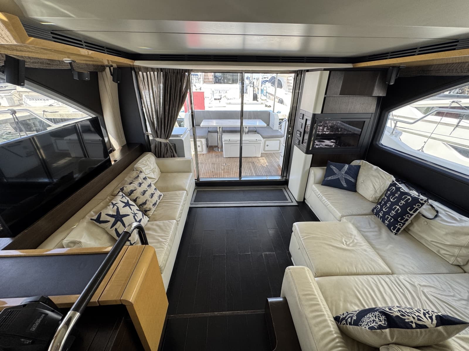 2018 Azimut Fly