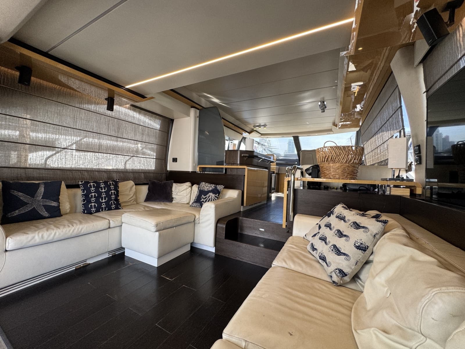 2018 Azimut Fly
