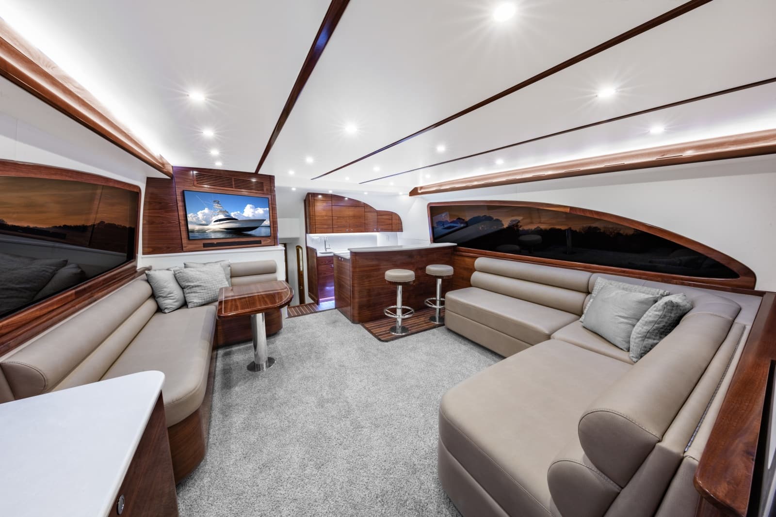 2027 Albemarle 36 Express