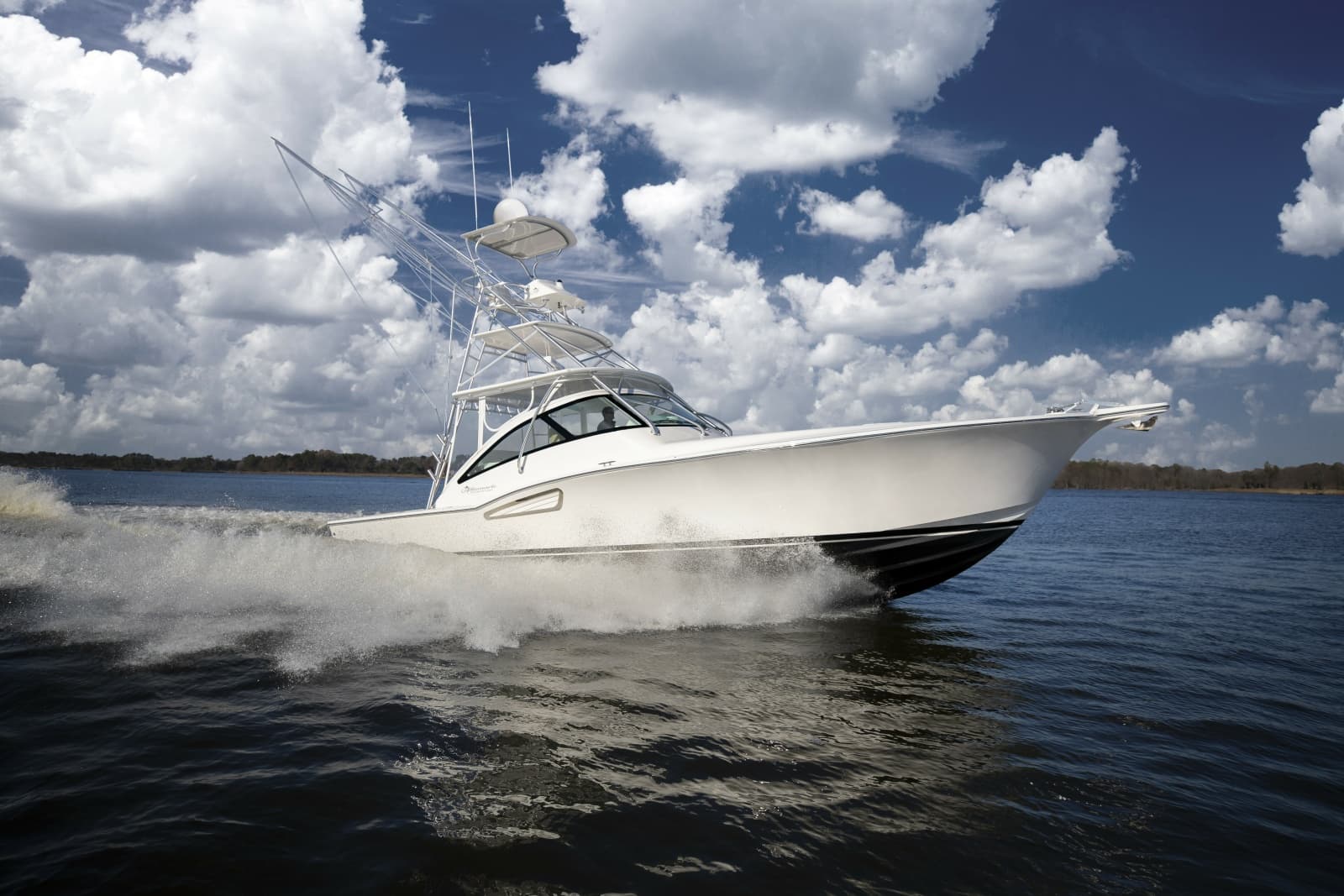 2027 Ablemarle 41 Custom Carolina Edition