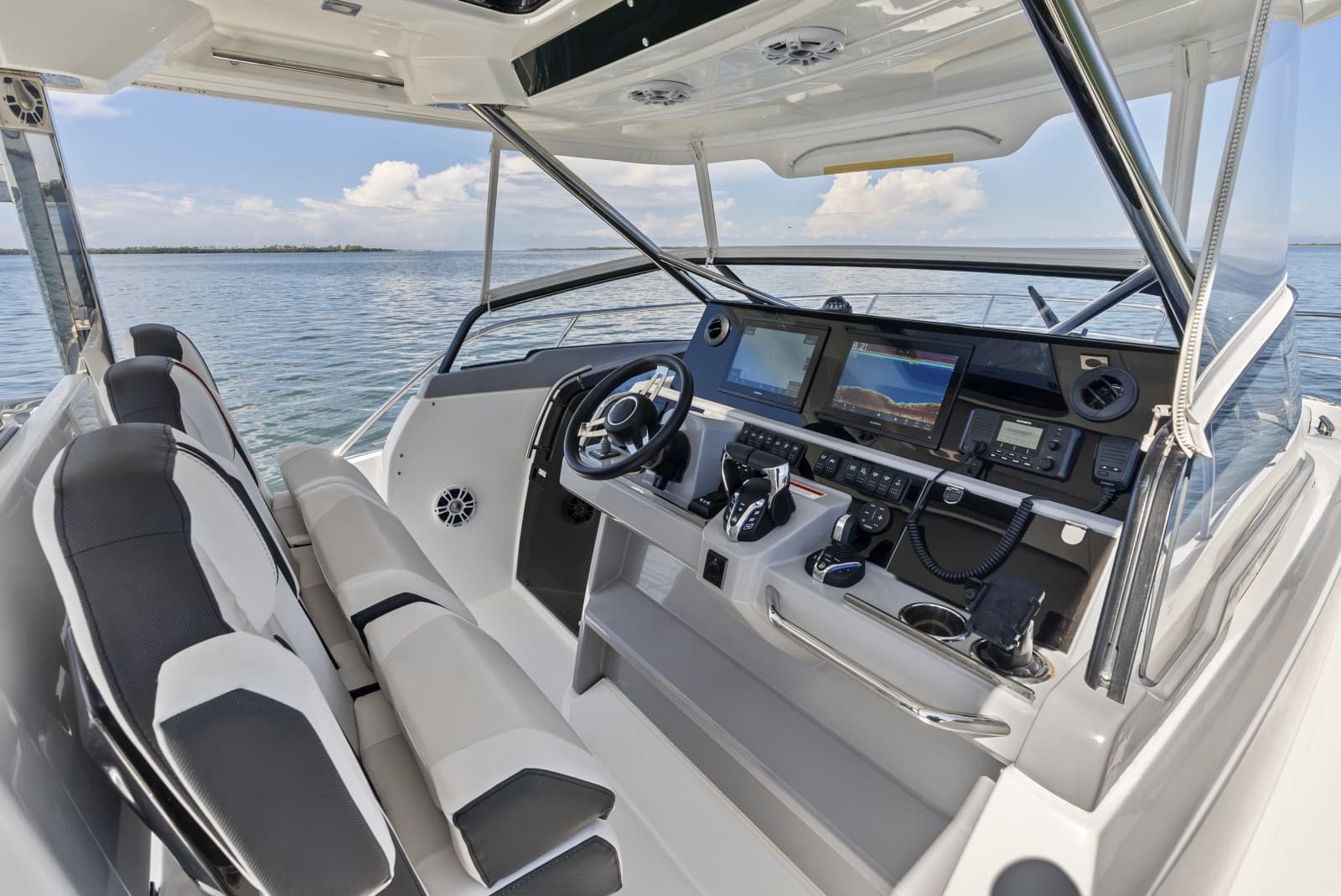 2024 Jeanneau Leader 10.5 WA