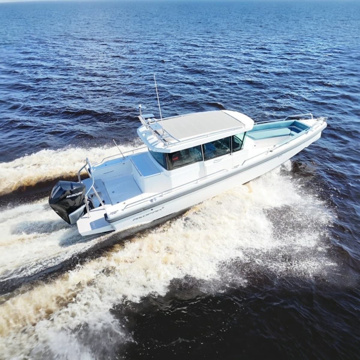 2020 Axopar 28 Cabin