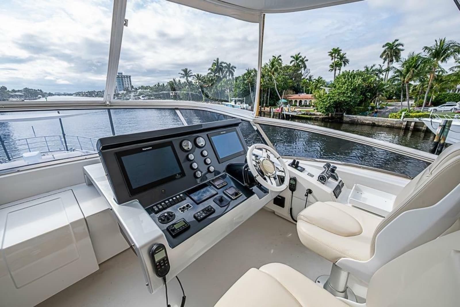 2017 Azimut 80