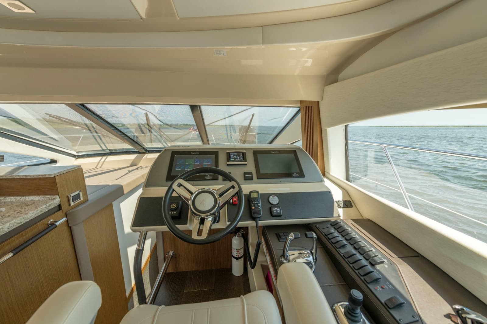2017 Sea Ray 510 Fly