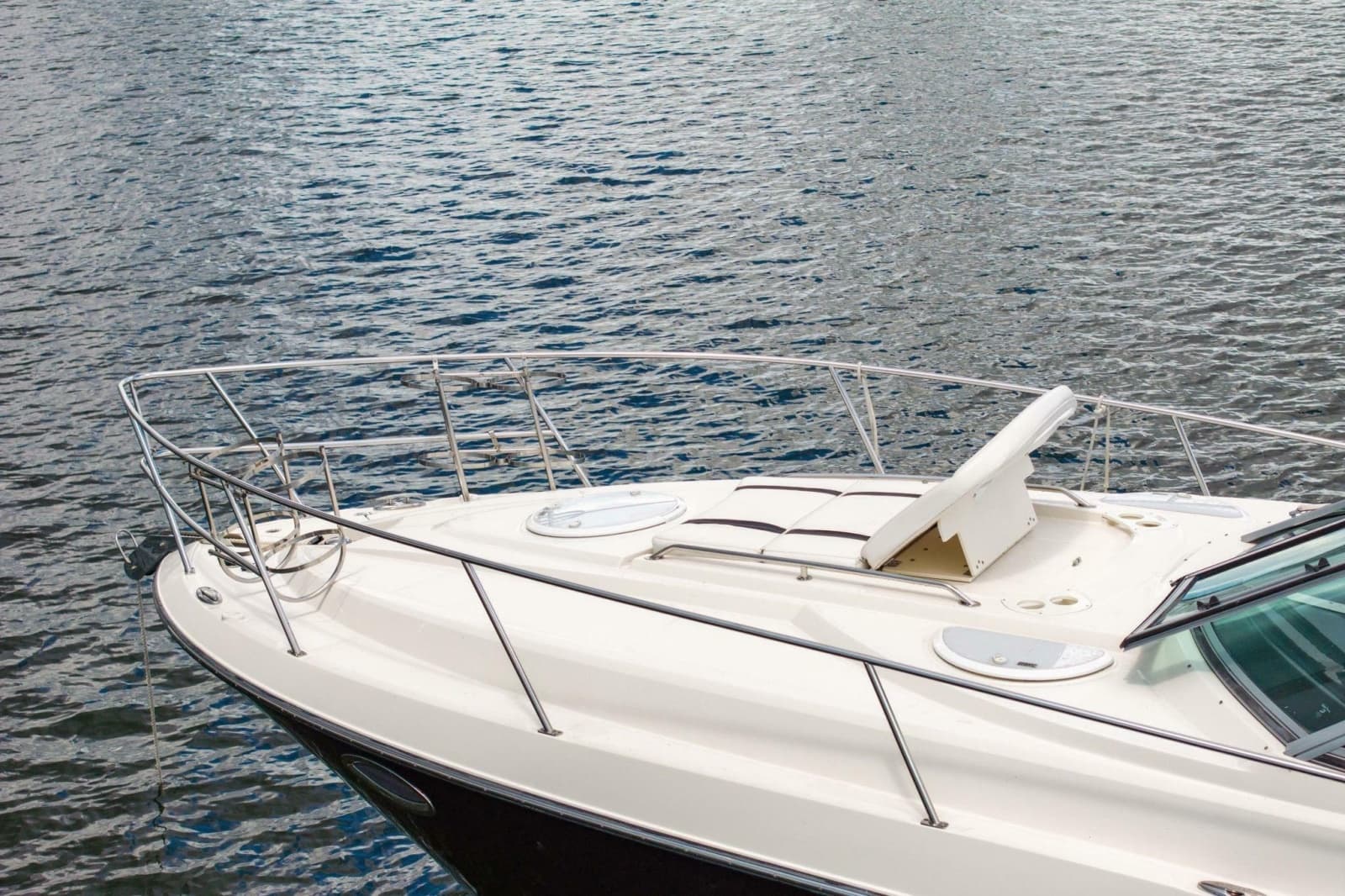 2014 Monterey 320 Sport Yacht