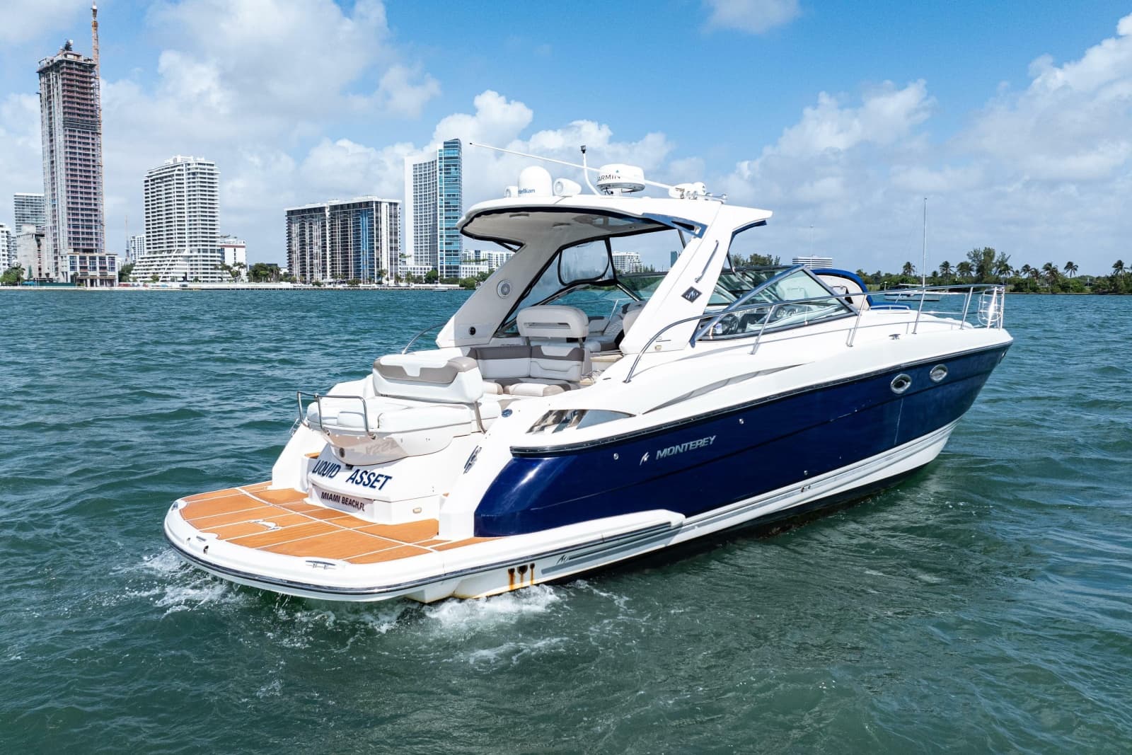 2008 Monterey 400 Sport Yacht
