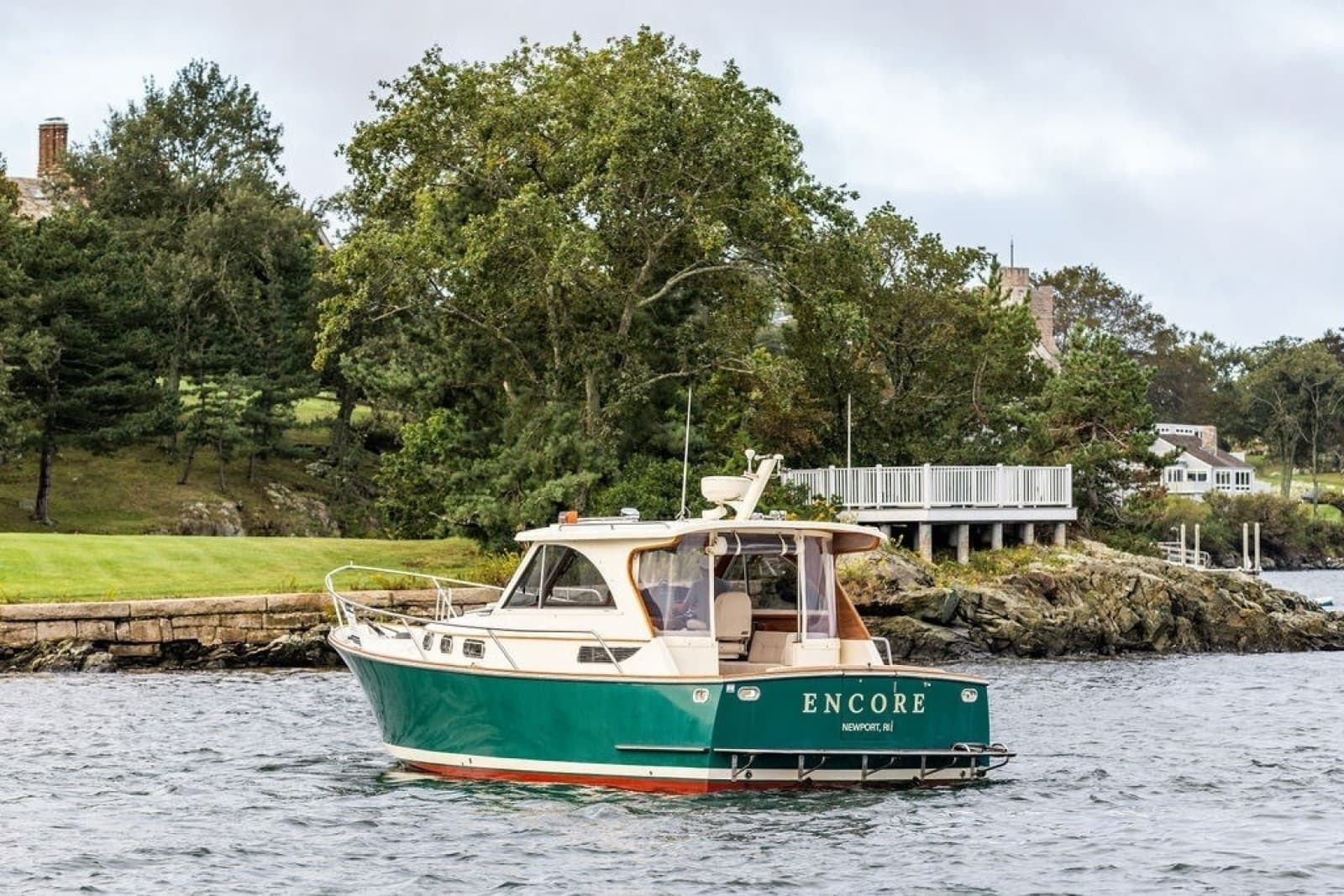 2007 Legacy Yachts 32