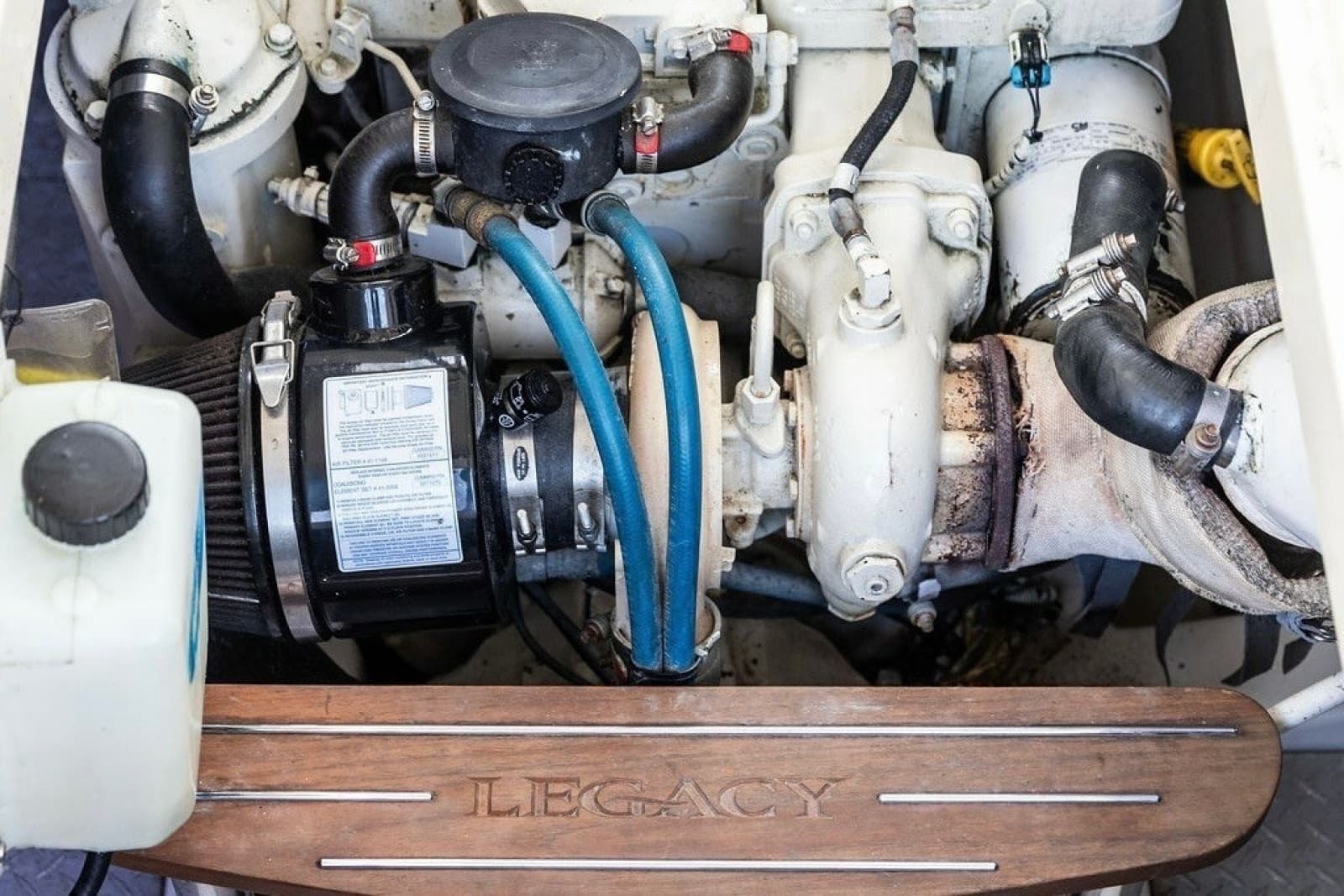2007 Legacy Yachts 32