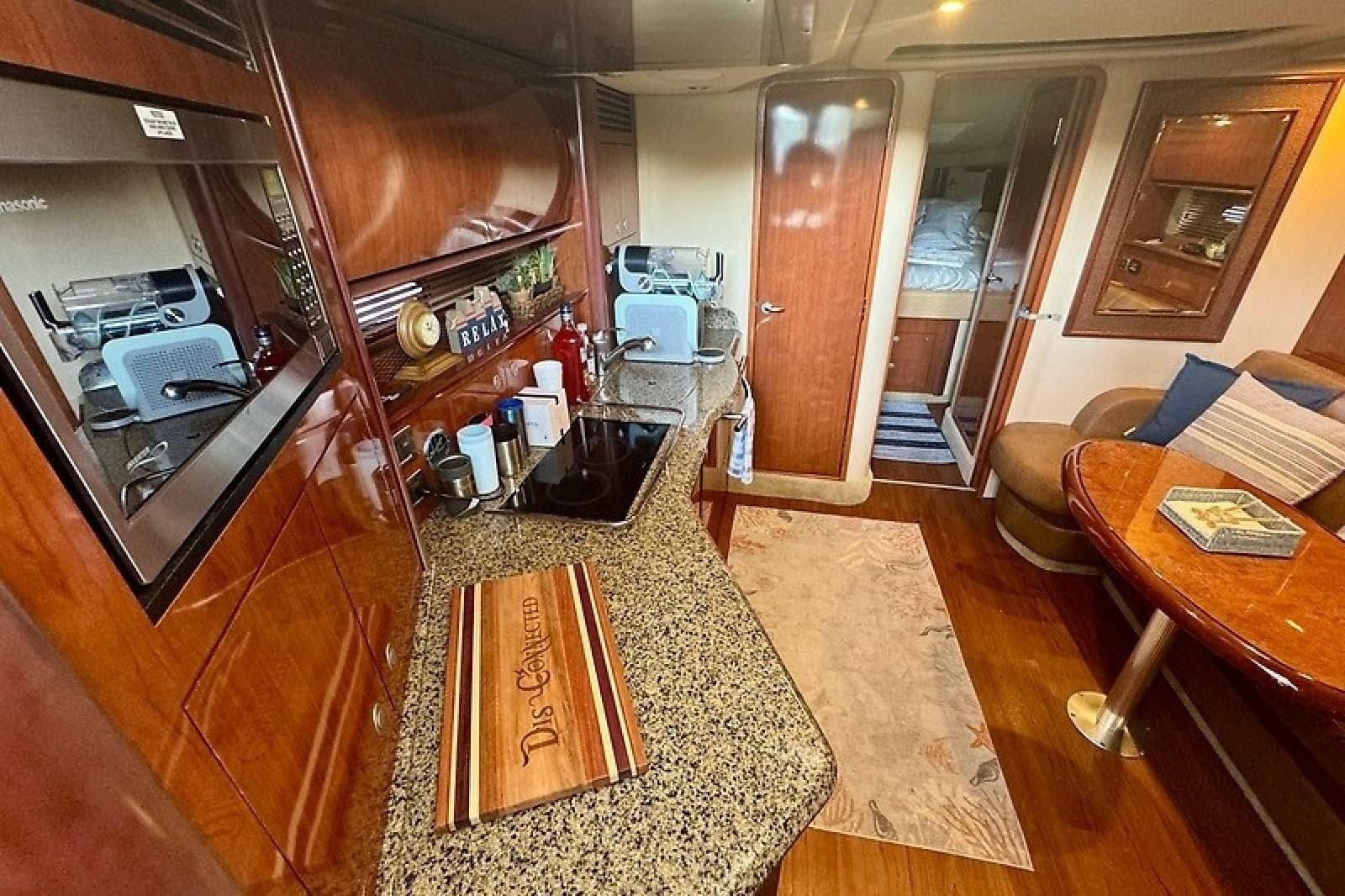 2005 Sea Ray 390 Sundancer