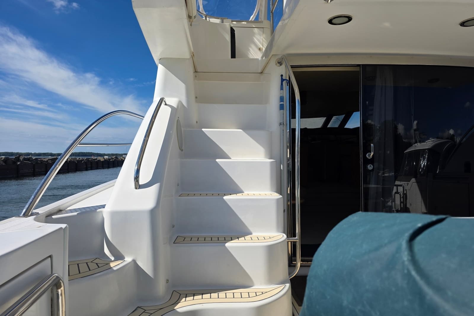 2002 Neptunus 56 Flybridge
