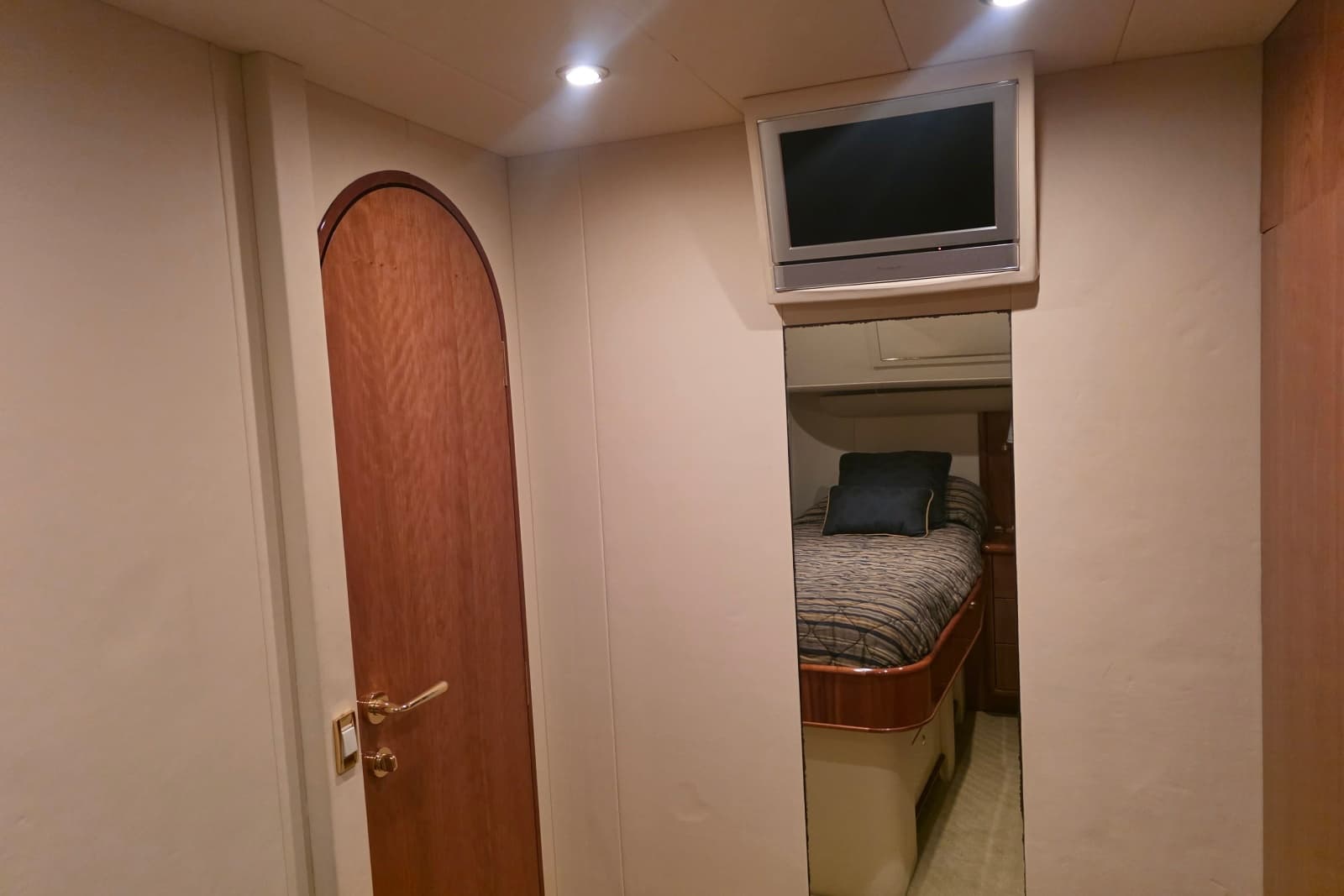2002 Neptunus 56 Flybridge