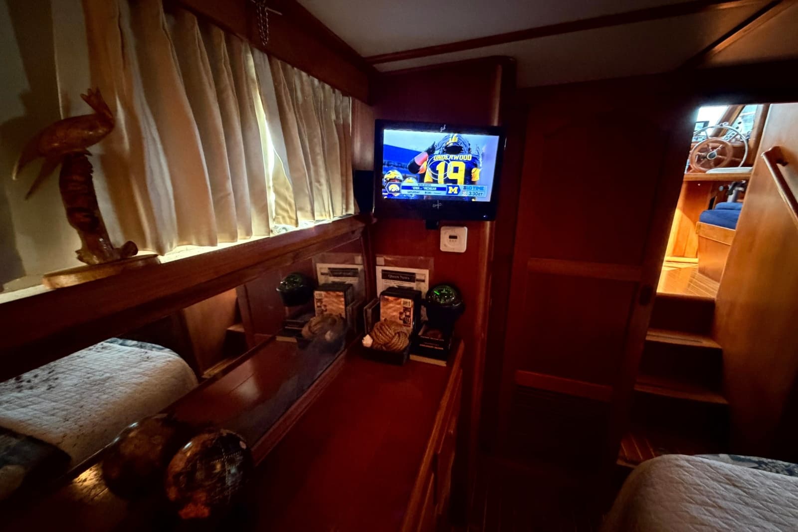 1998 Heritage East 36 Sundeck Trawler