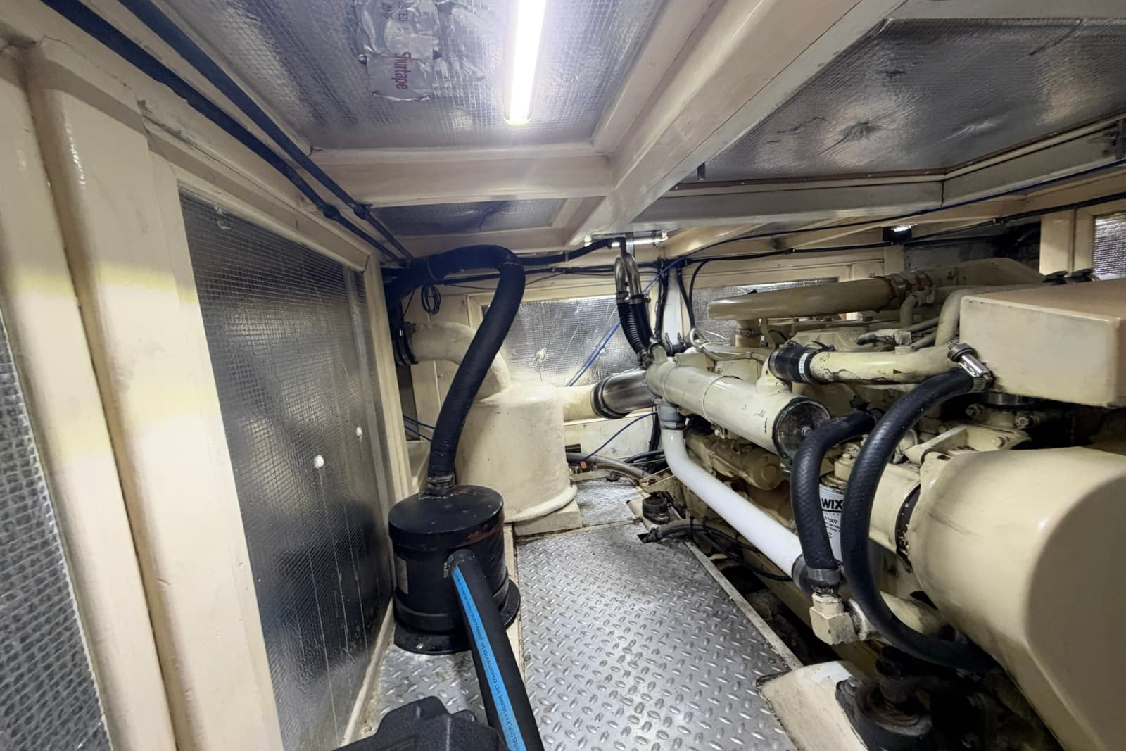 1998 Heritage East 36 Sundeck Trawler