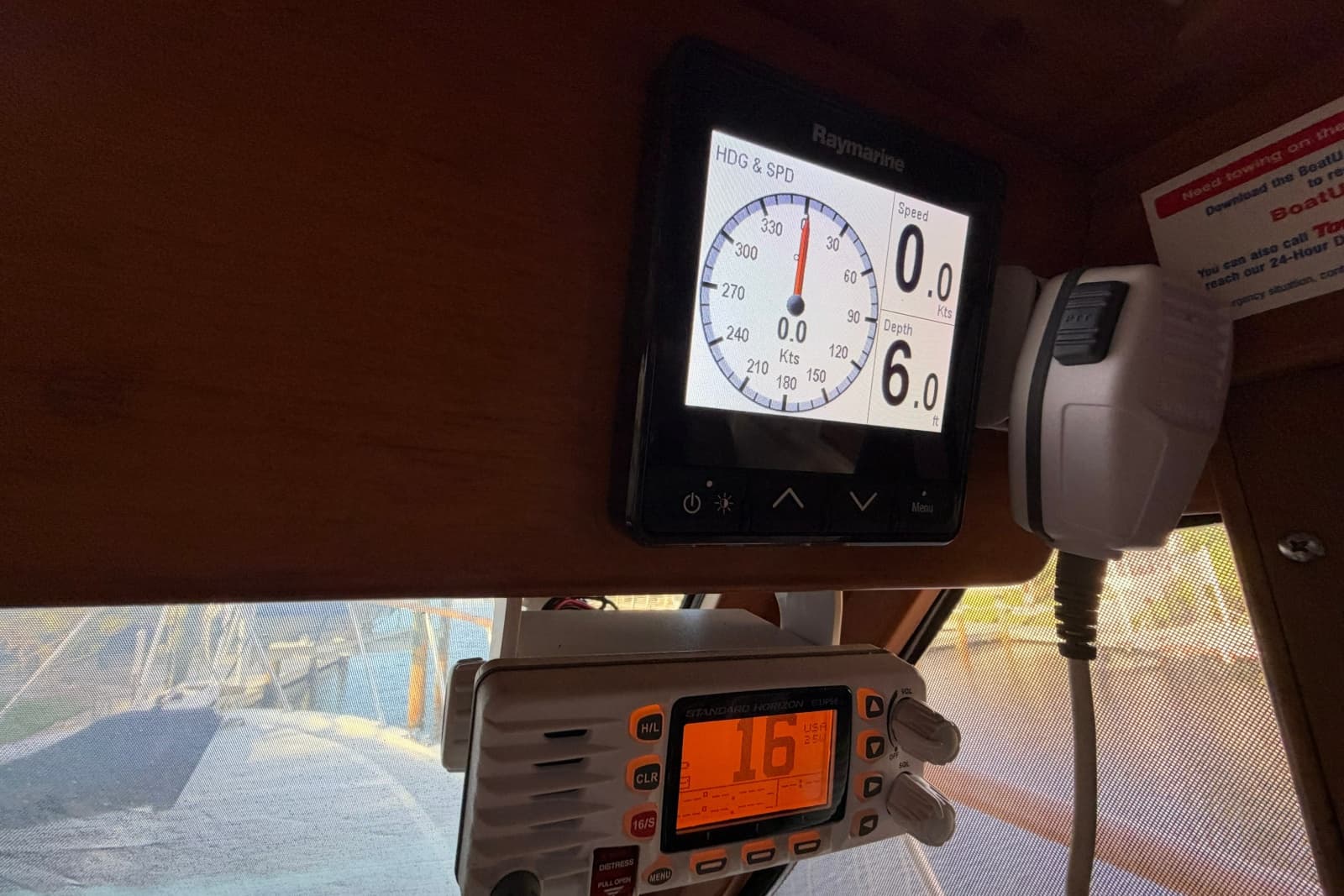 1998 Heritage East 36 Sundeck Trawler