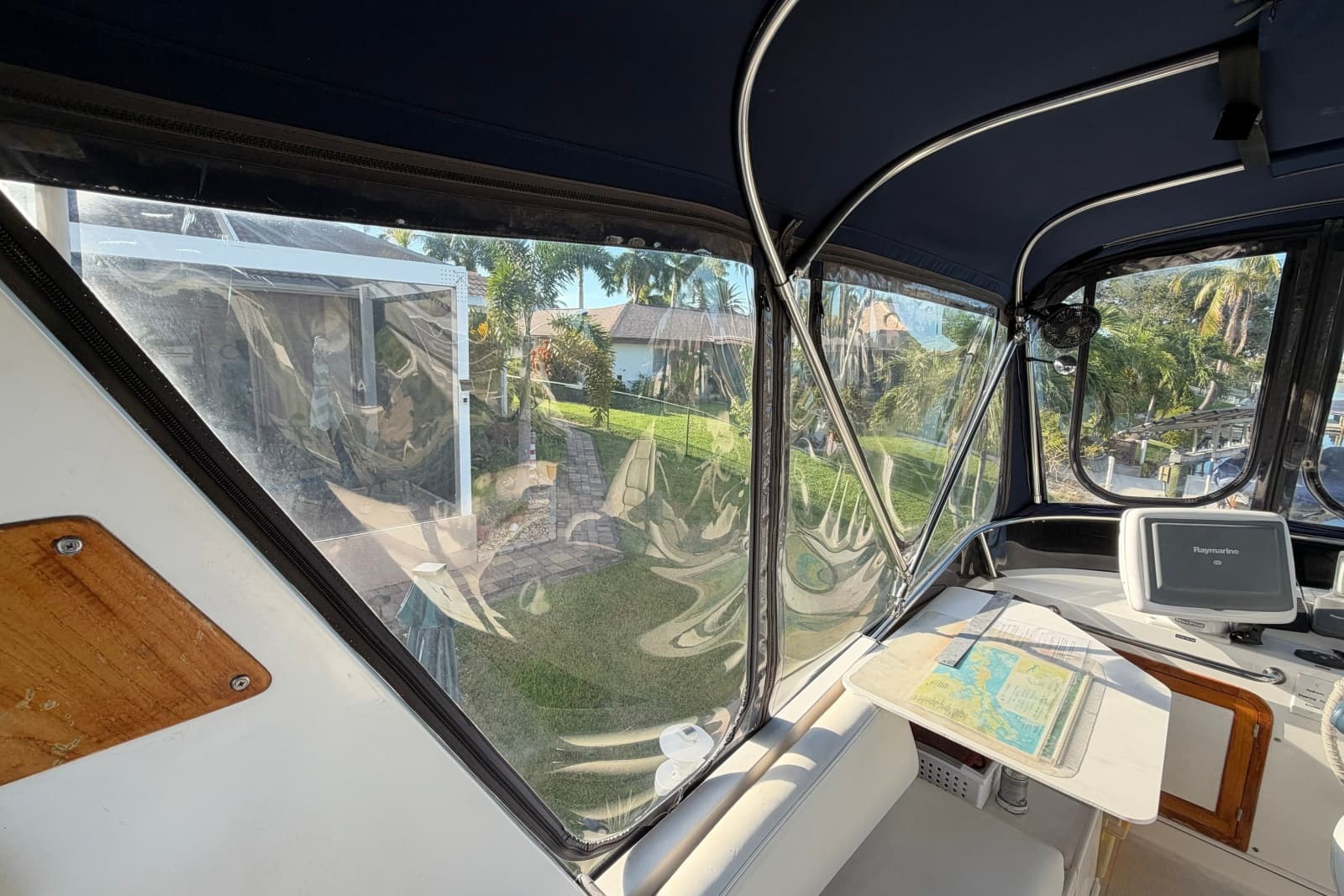 1998 Heritage East 36 Sundeck Trawler
