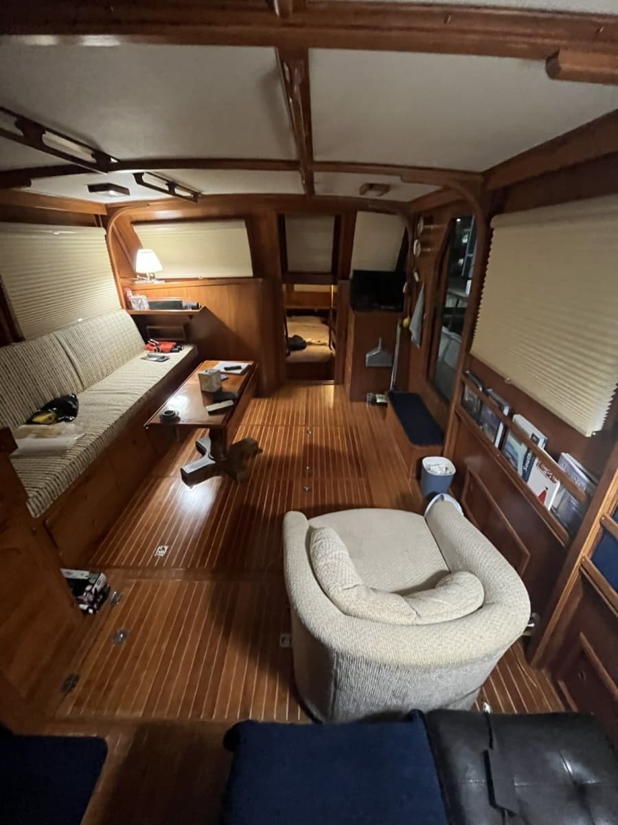 Albin 43