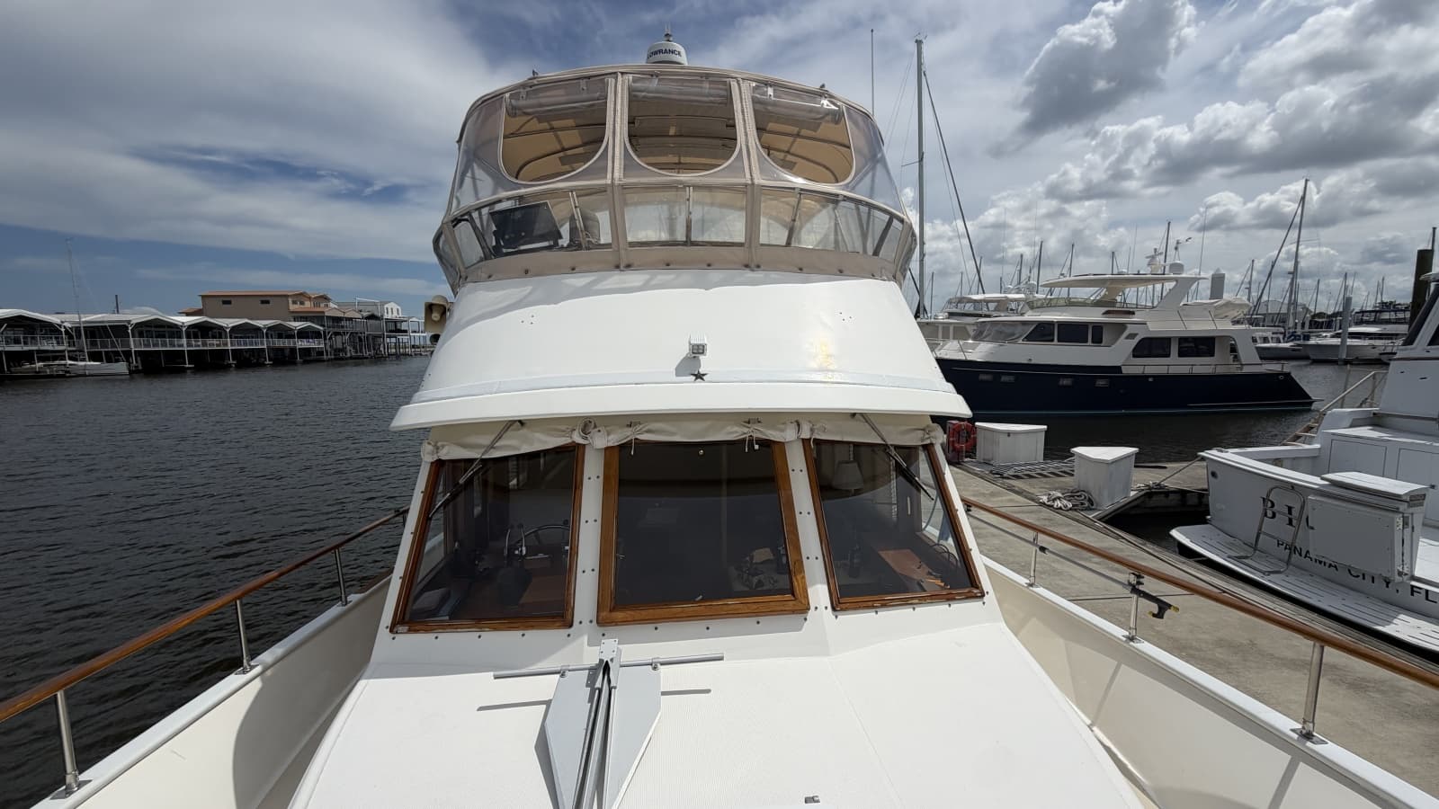 Albin 43