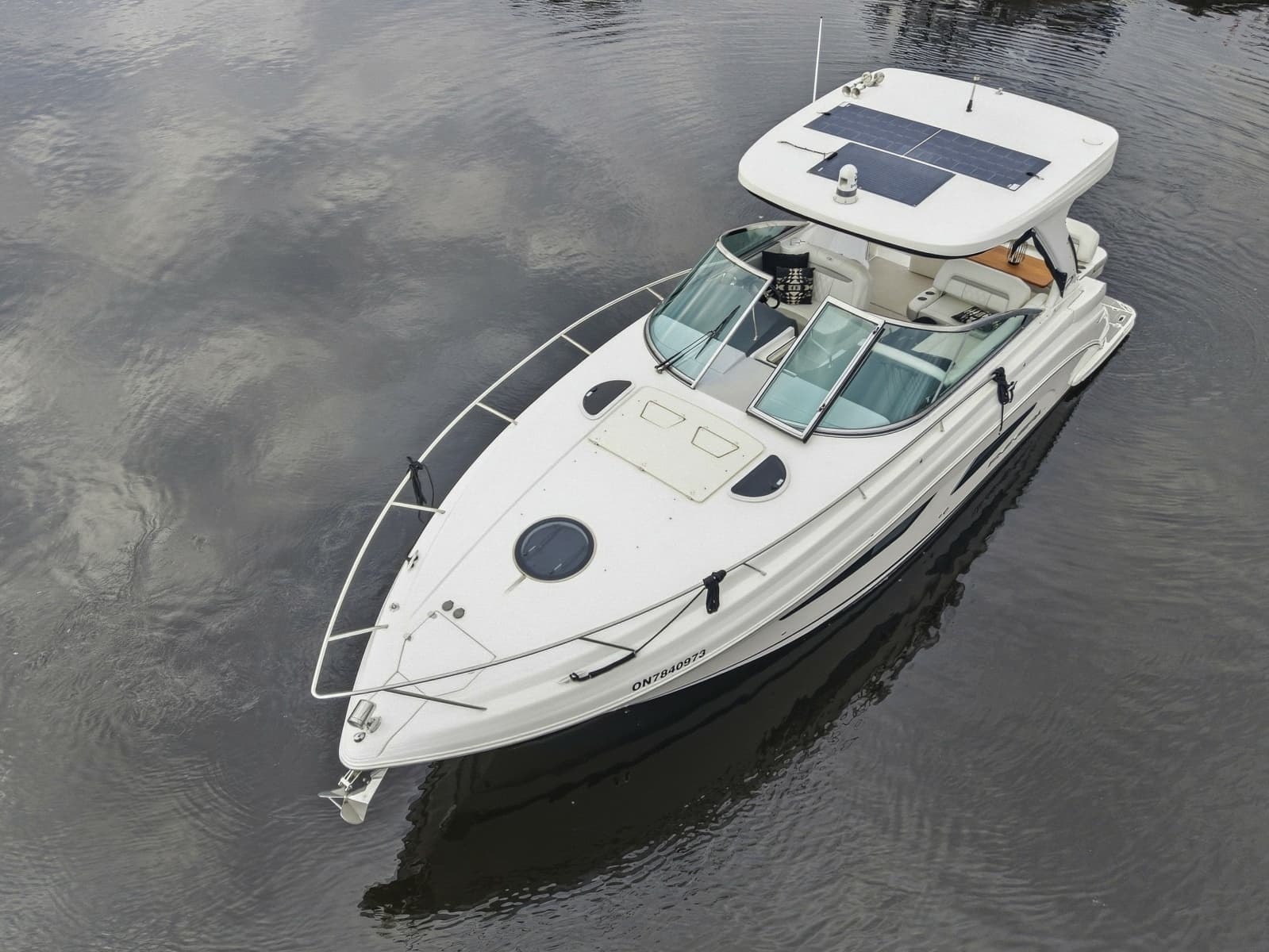 2021 Regal 33 Express