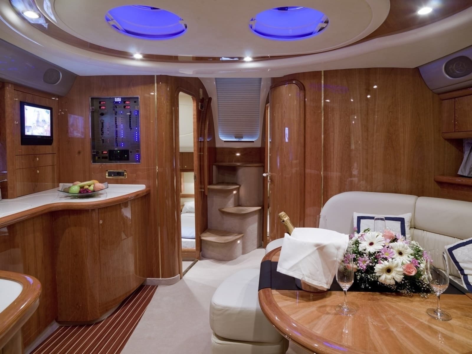 2007 Cranchi Mediterranee 50 HT
