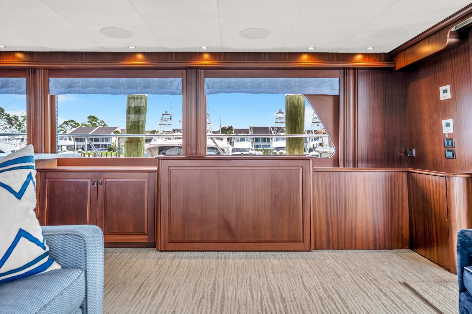 85 Pacific Mariner CABANA