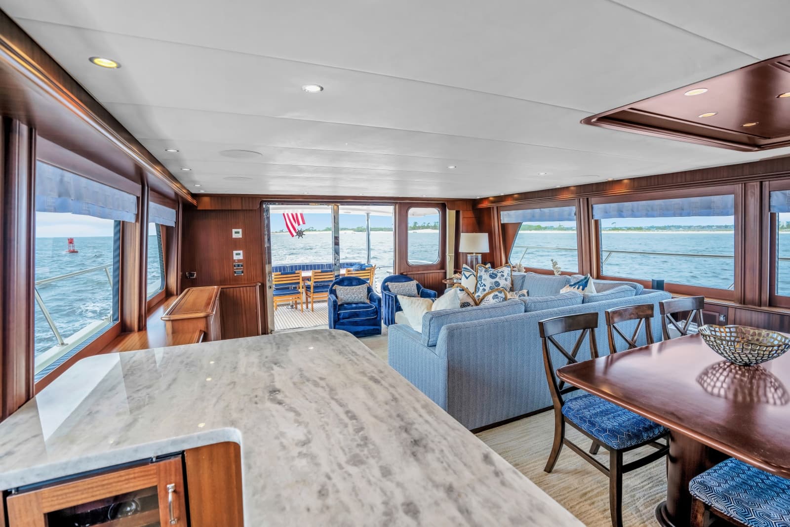 85 Pacific Mariner CABANA