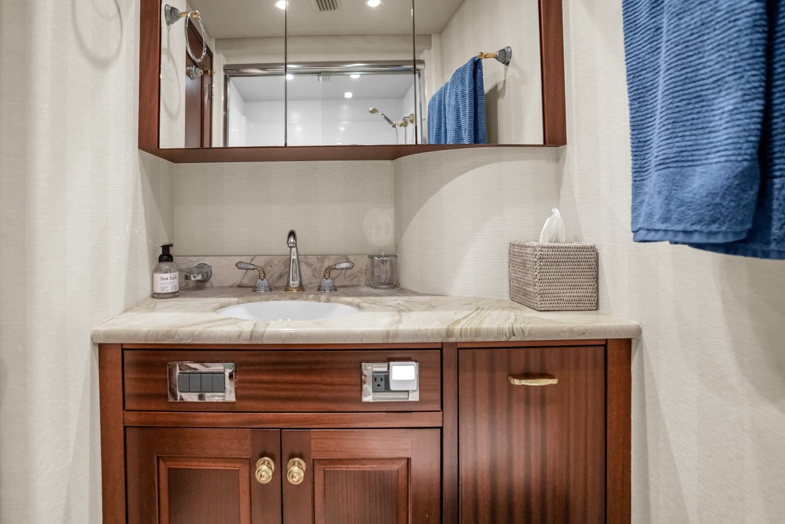 85 Pacific Mariner CABANA