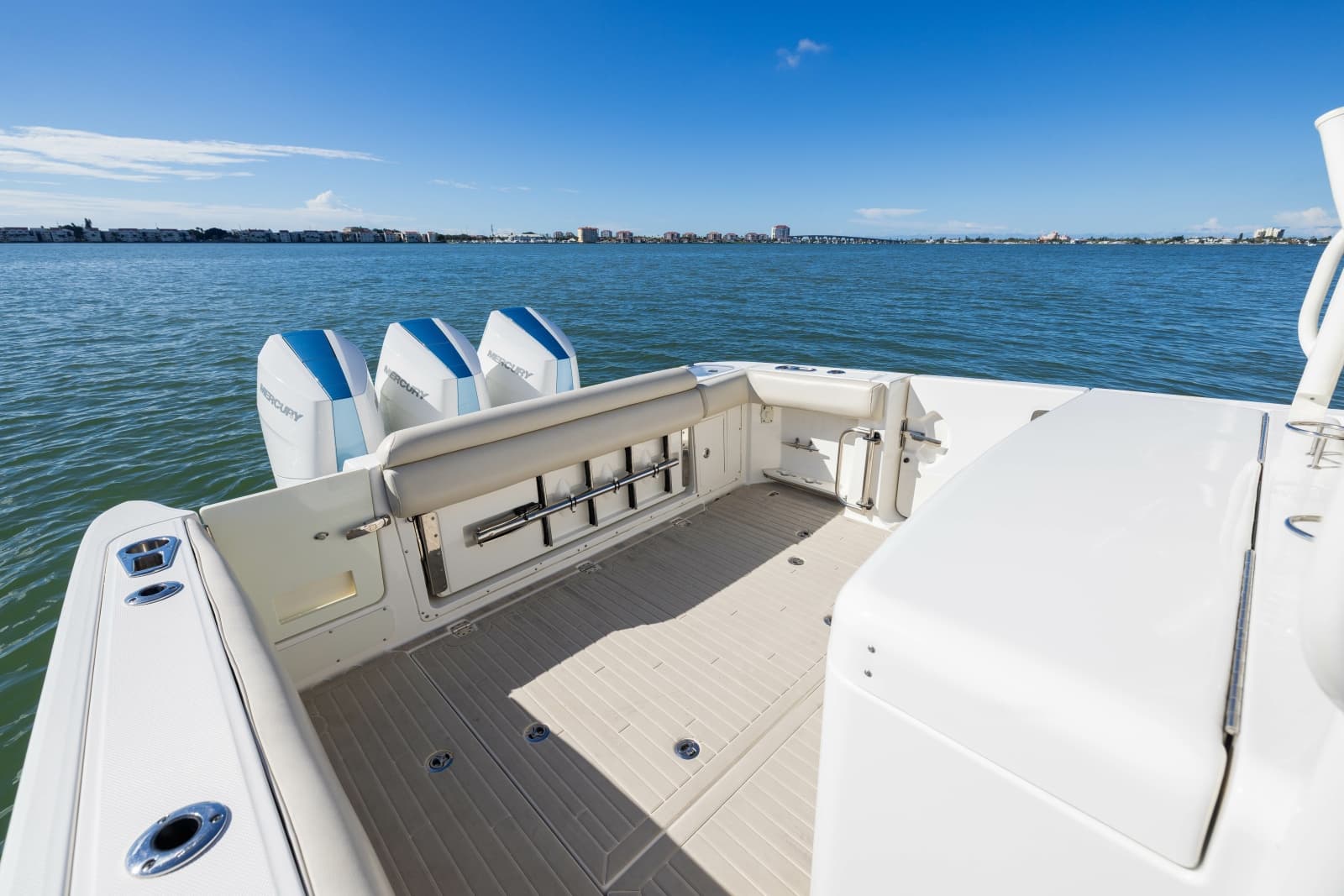 2017 Boston Whaler 370 Outrage