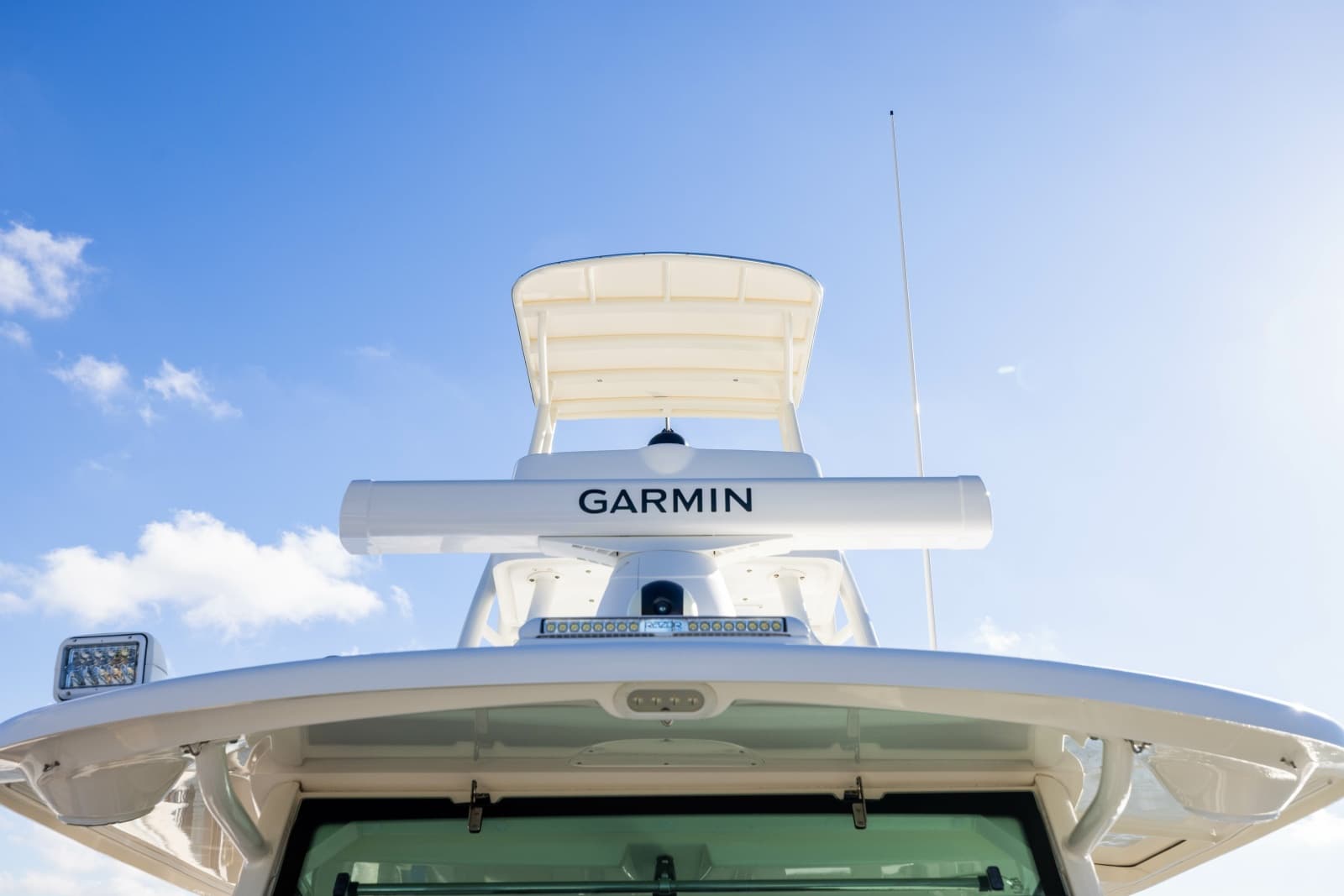 2017 Boston Whaler 370 Outrage
