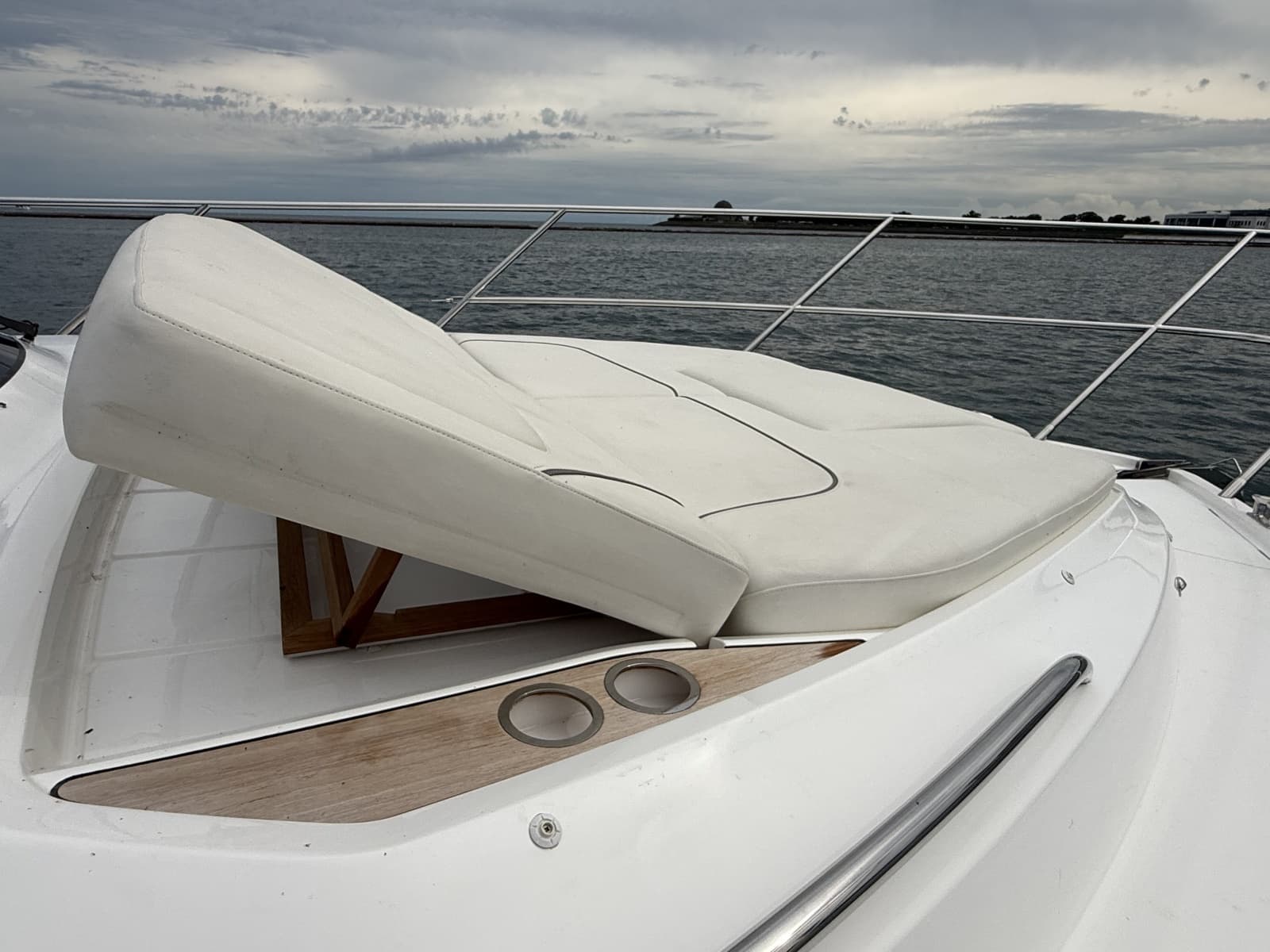 2023 Princess F45