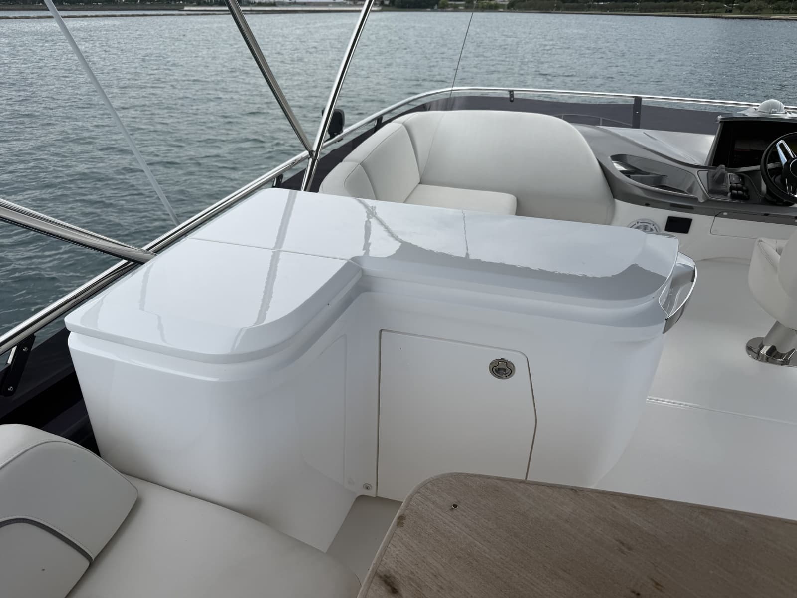 2023 Princess F45