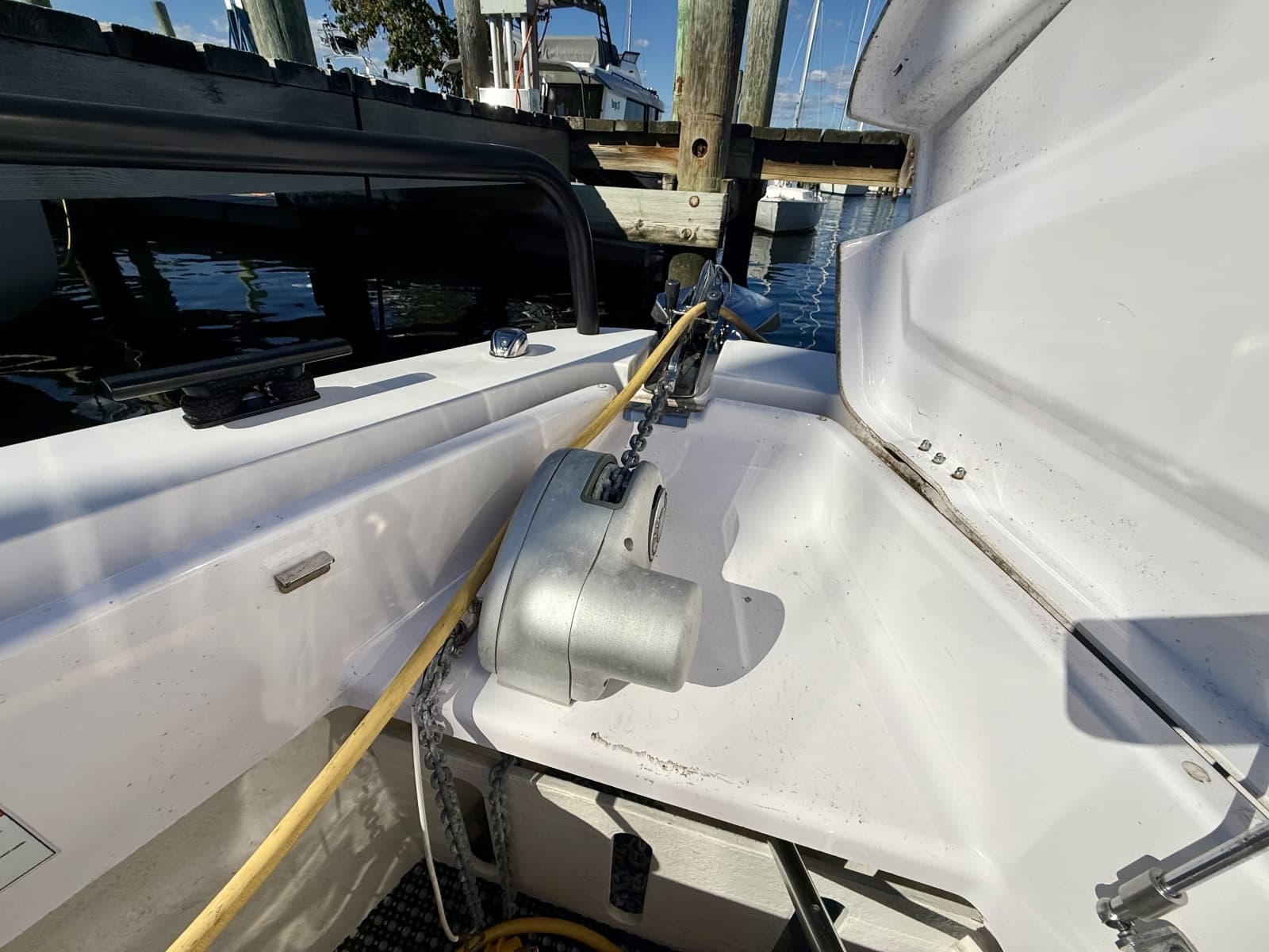 2021 Axopar 37 XC Cross Cabin