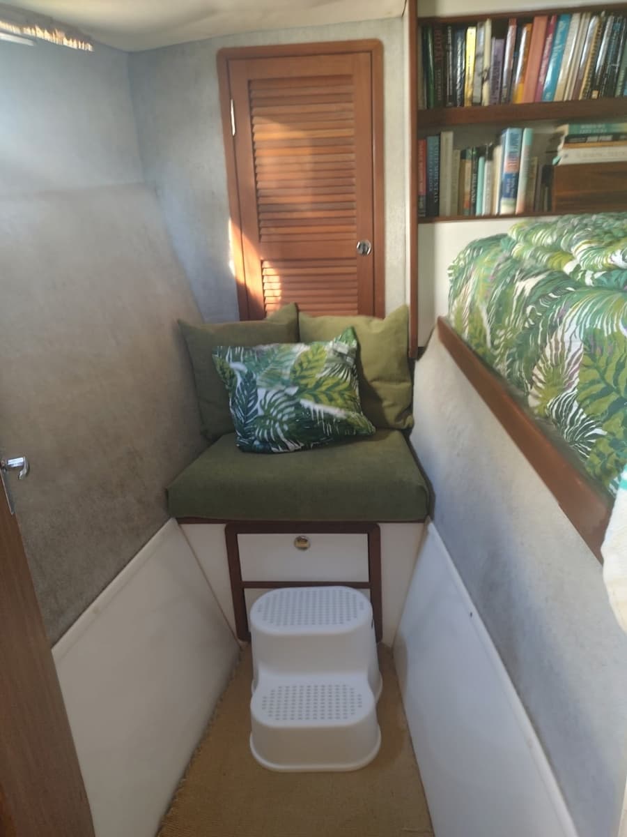 35 Stateroom1 Forward Hanging Locker Port