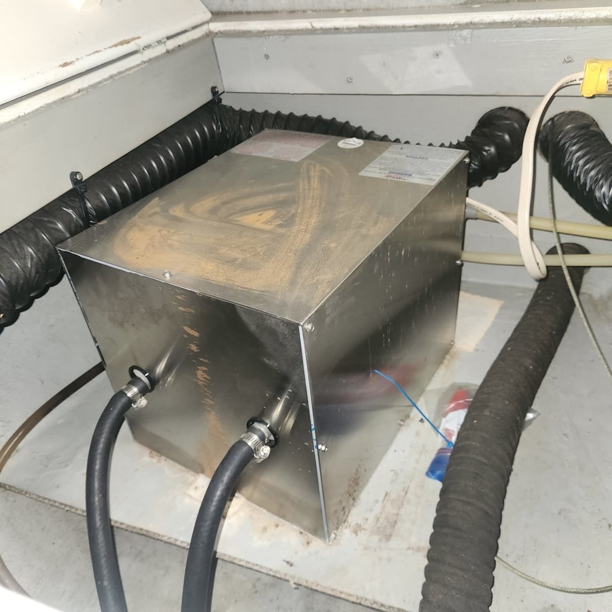 43 Hot Water Heater Port