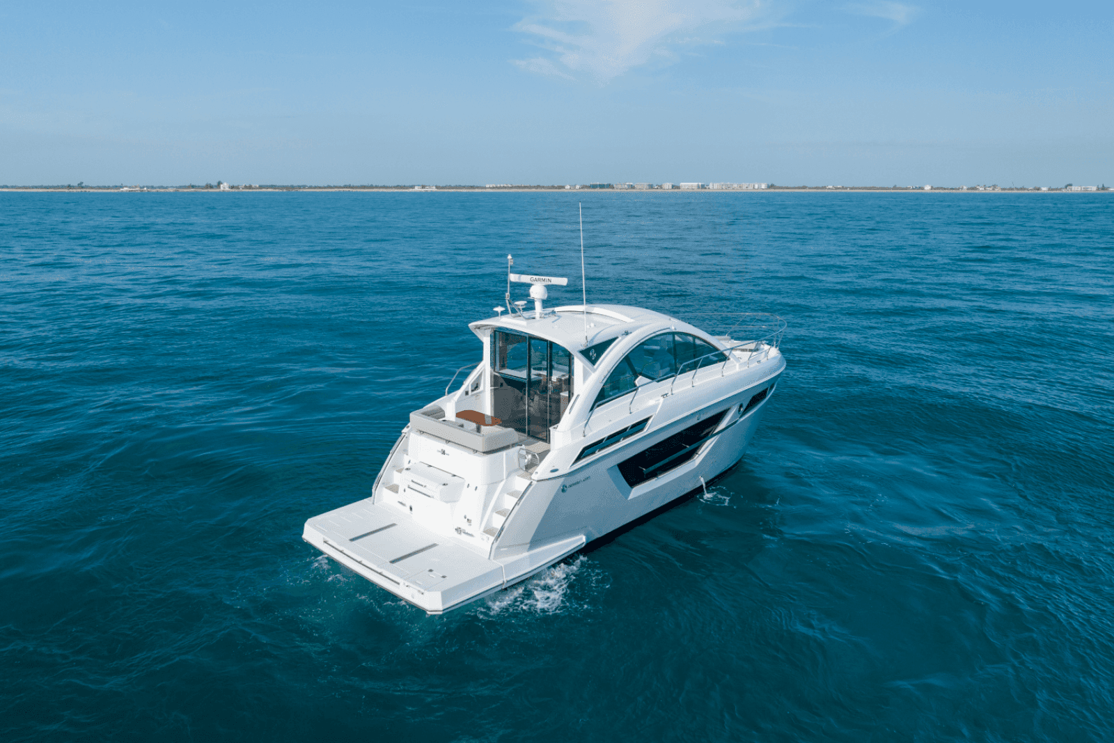 2025 Cruisers Yachts 50 Cantius