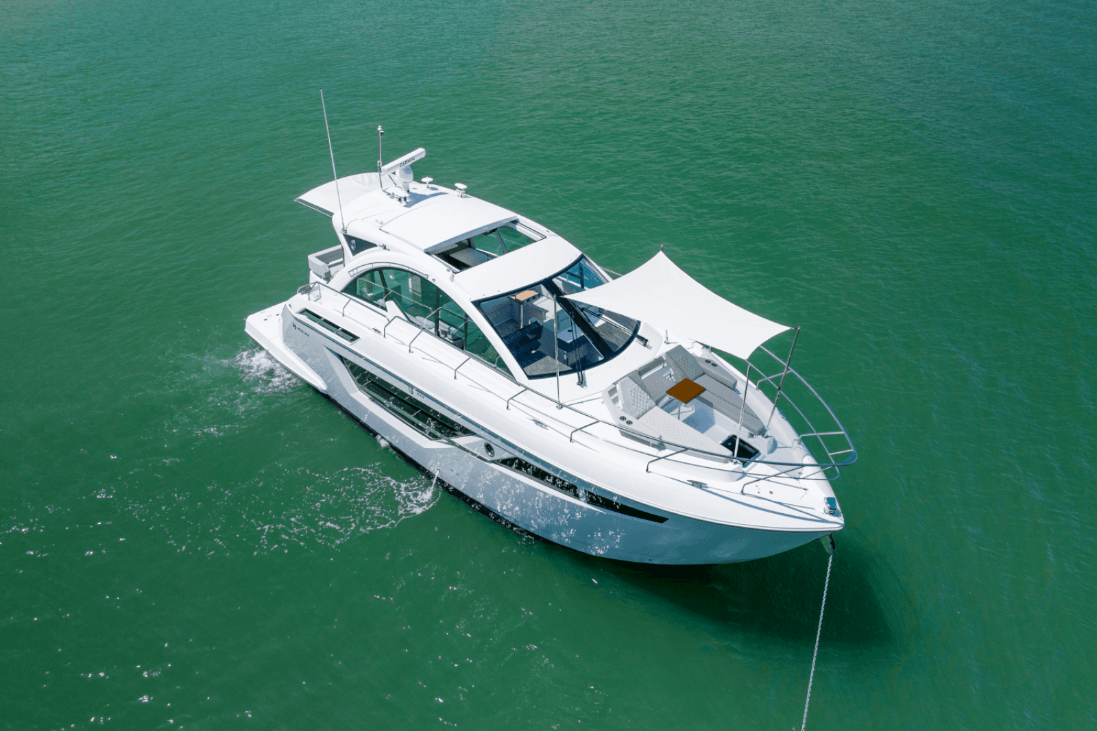 2025 Cruisers Yachts 50 Cantius