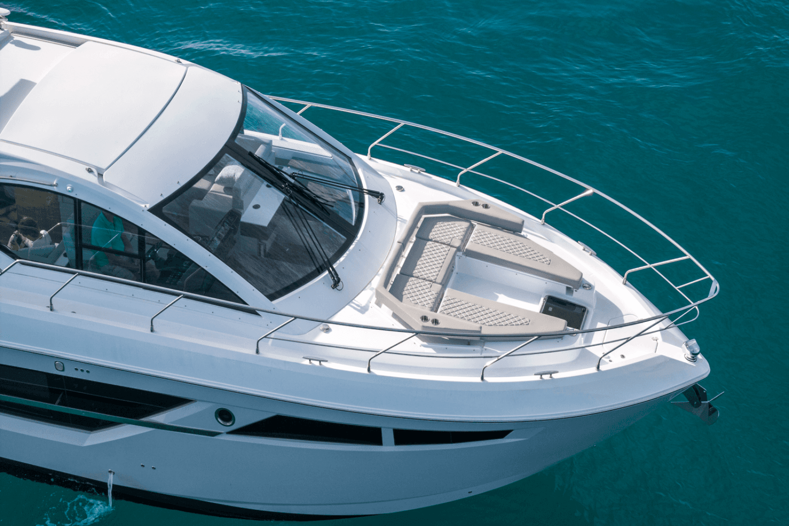2025 Cruisers Yachts 50 Cantius
