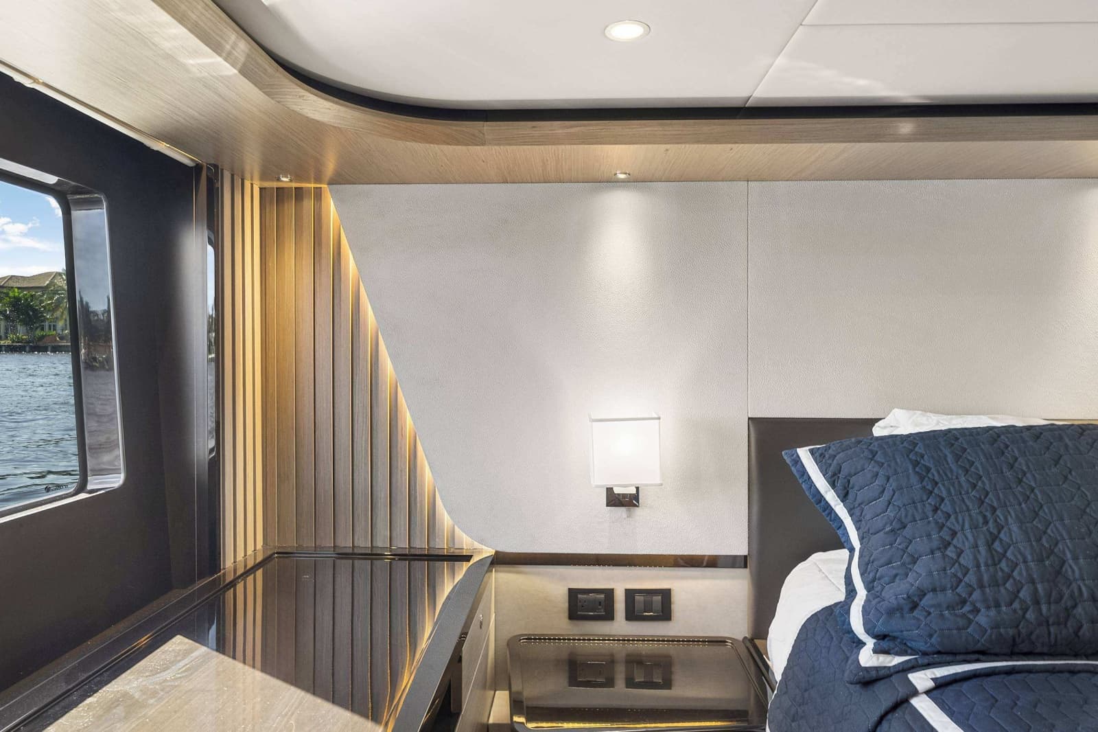 2022 Absolute Navetta 58