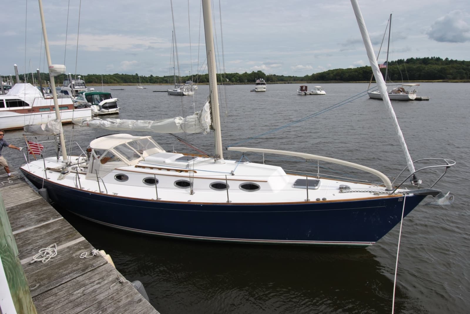 1998 Alerion 38 Express
