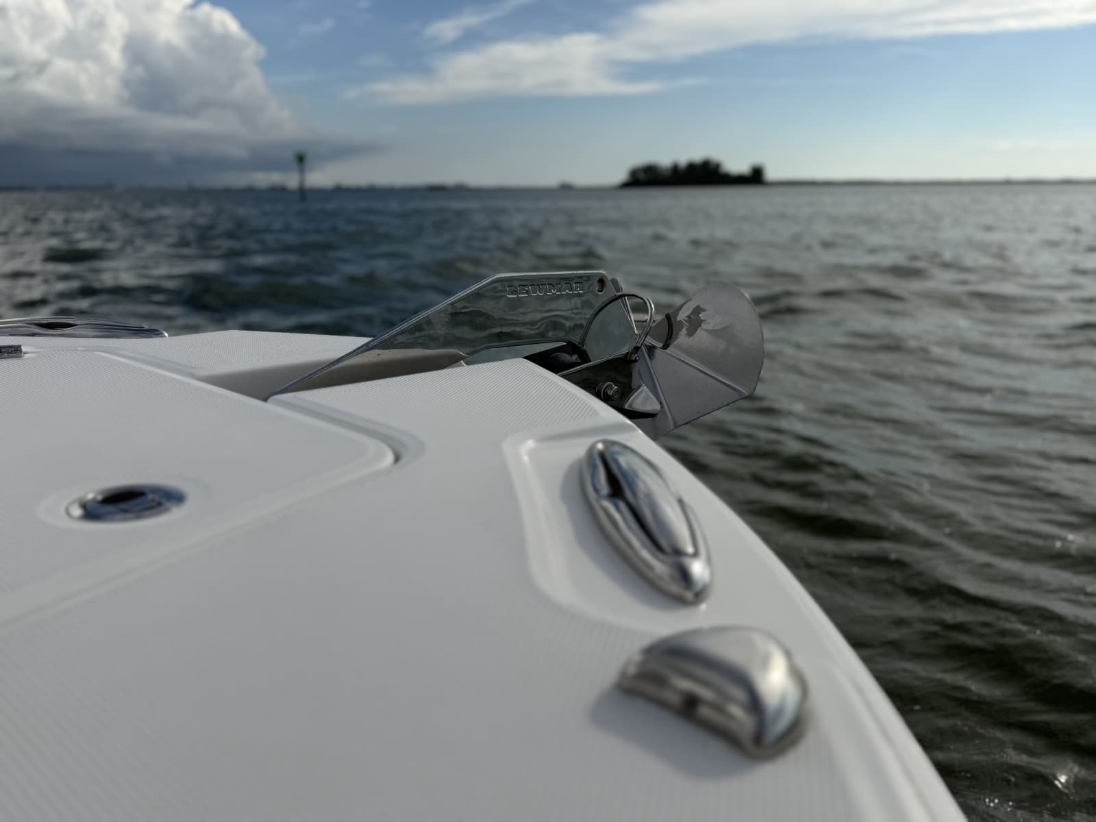 2020 Edgewater 262CC