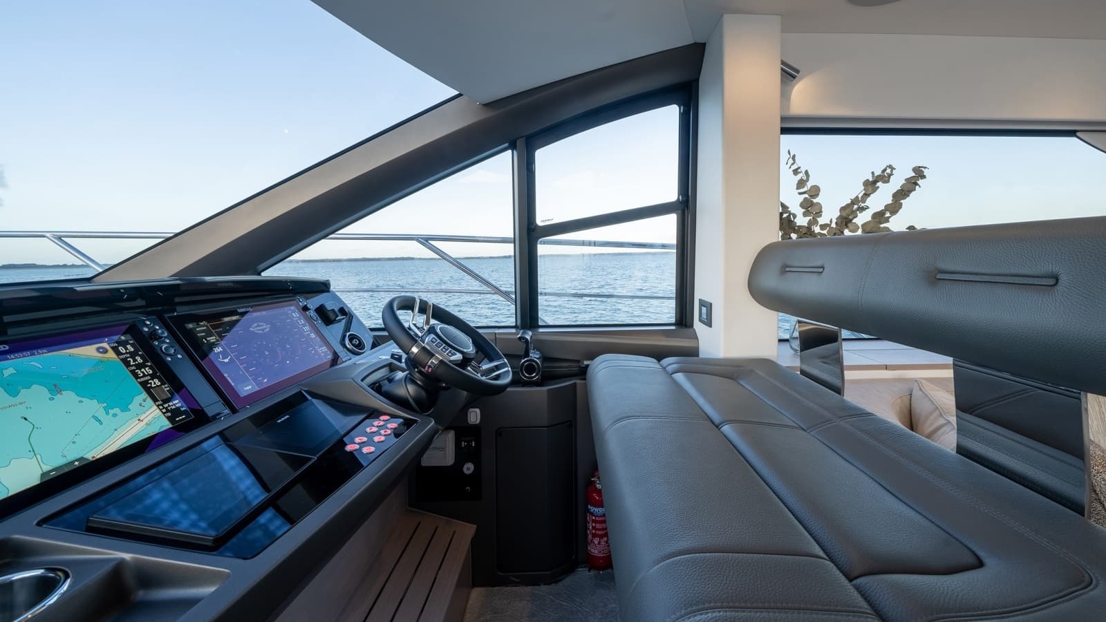 2027 Sunseeker 56 Manhattan