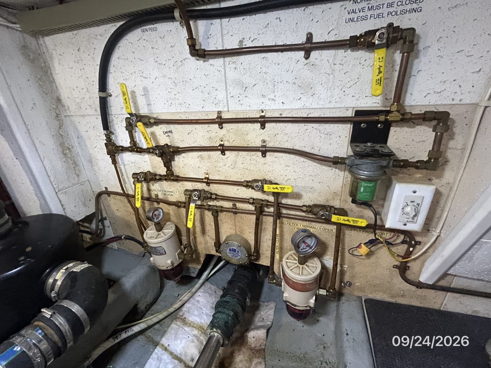 36' Monk fuel manifold