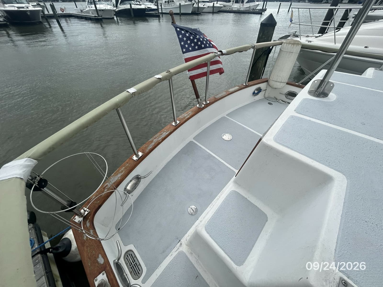 36' Monk aftdeck2
