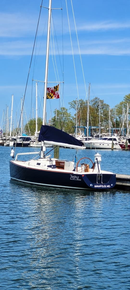 2005 J Boats J100