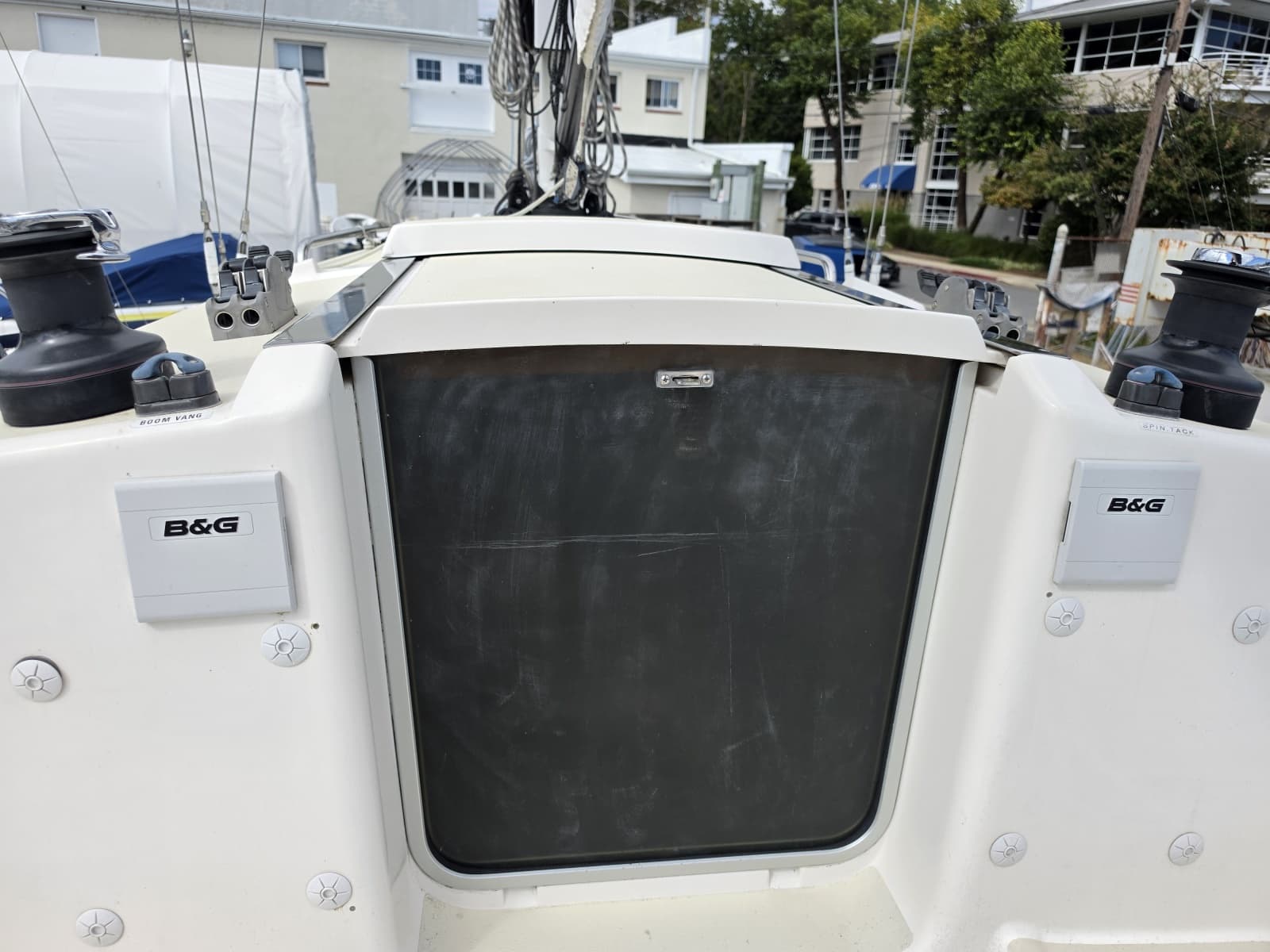 2005 J Boats J100