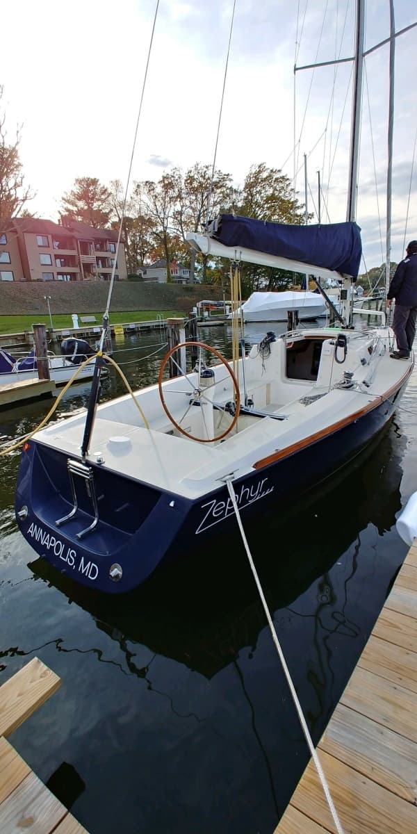 2005 J Boats J100