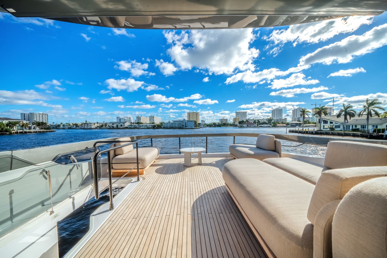 2025 Azimut Fly 72