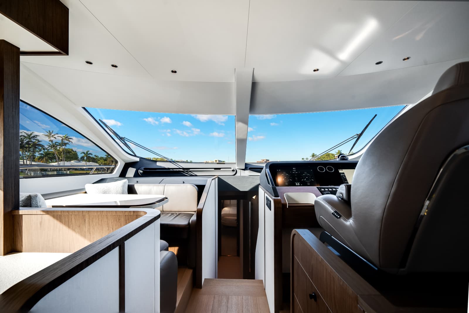 2025 Azimut Fly 72