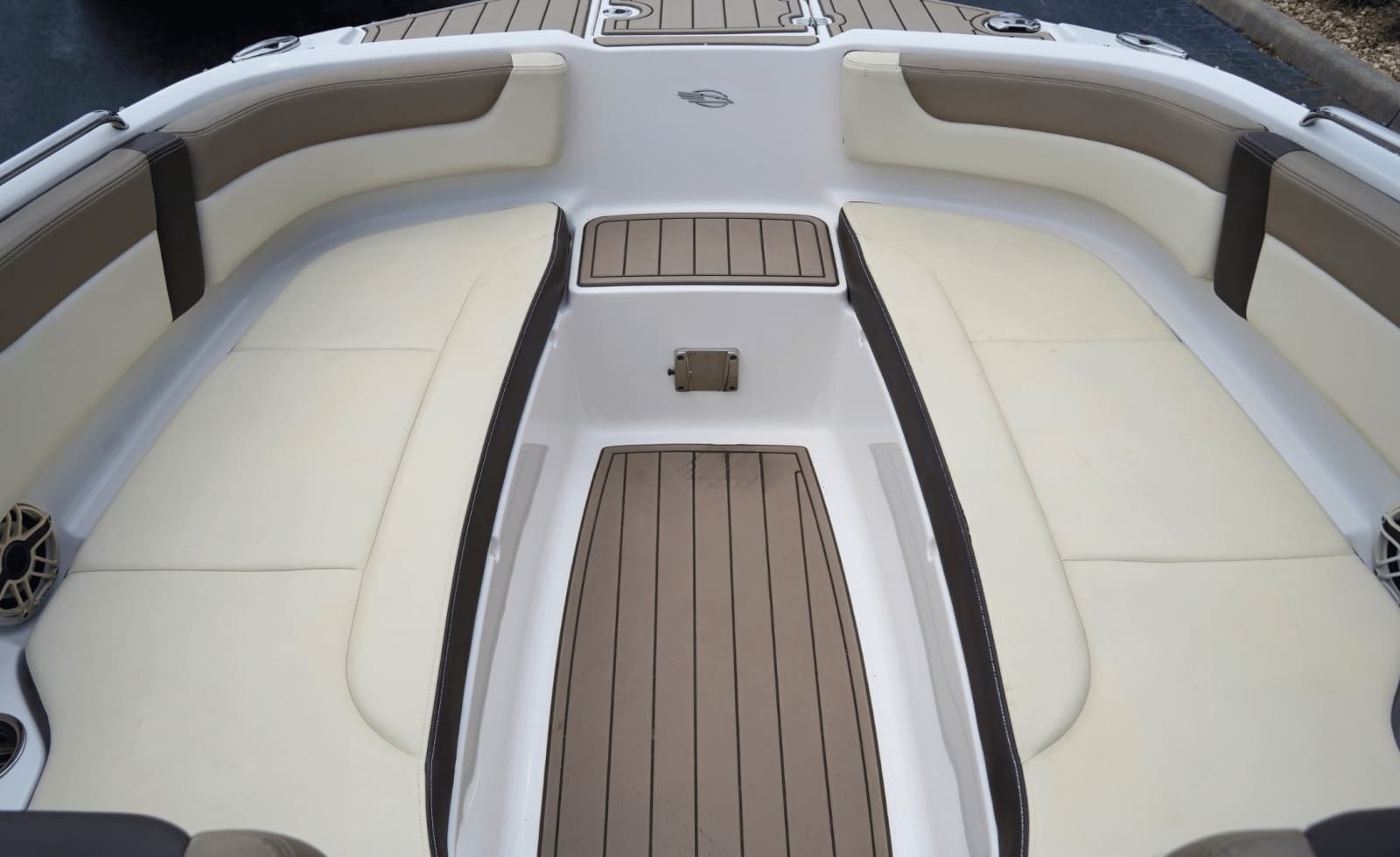 2020 Chaparral 250 Suncoast