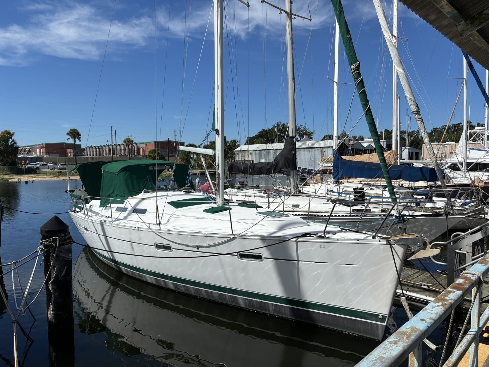 2004 Beneteau Oceanis 373