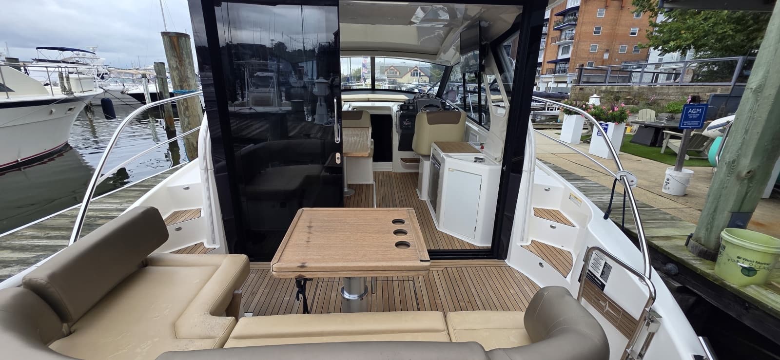2015 Bavaria Sport 360 Hardtop